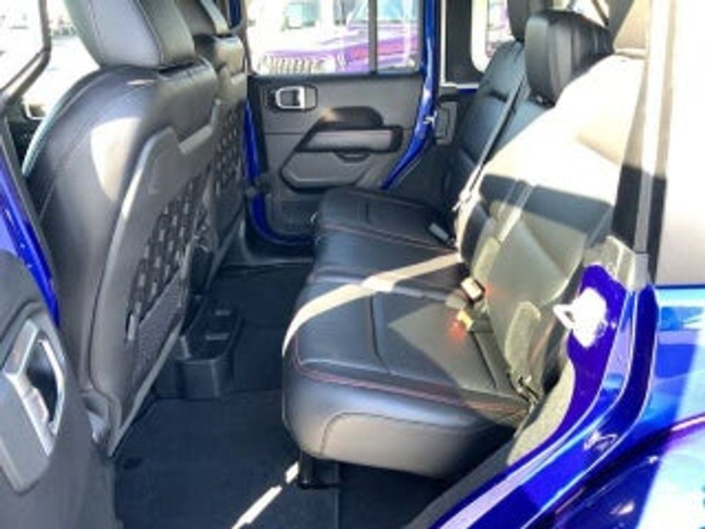 2020 JEEP Wrangler - photo 15