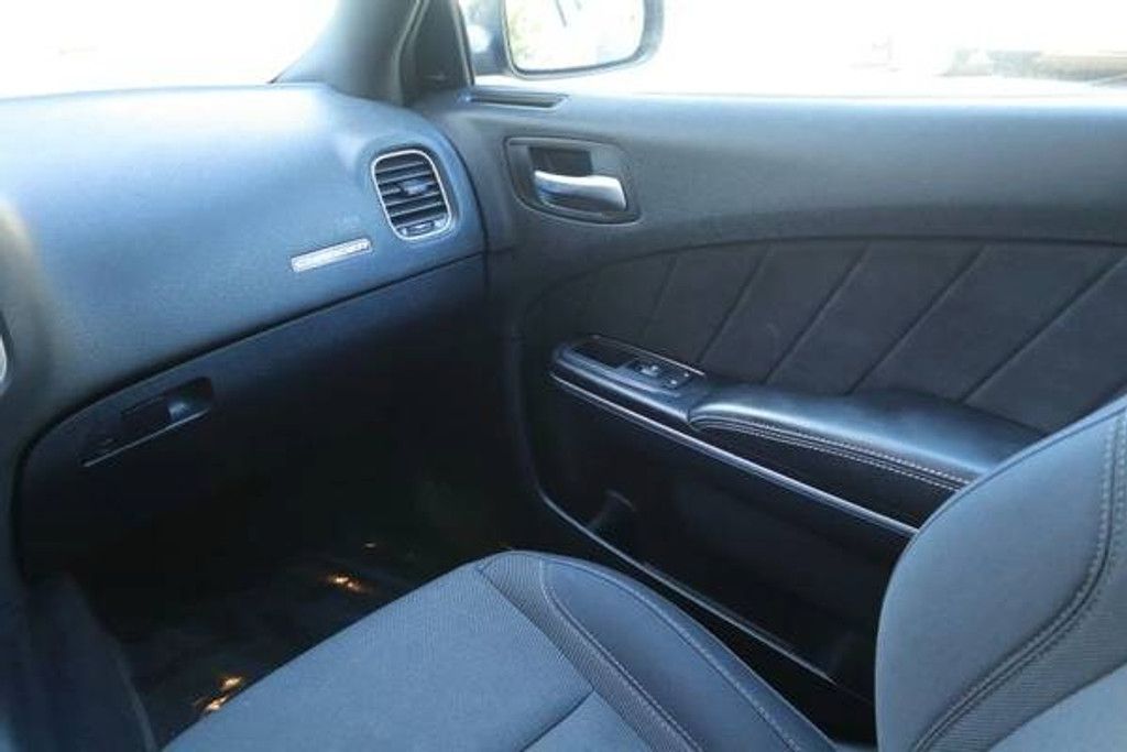 2018 DODGE Charger - photo 27