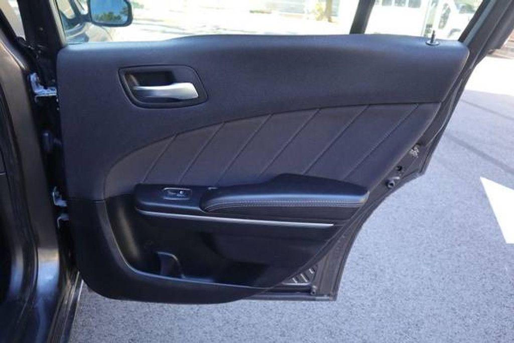 2018 DODGE Charger - photo 28