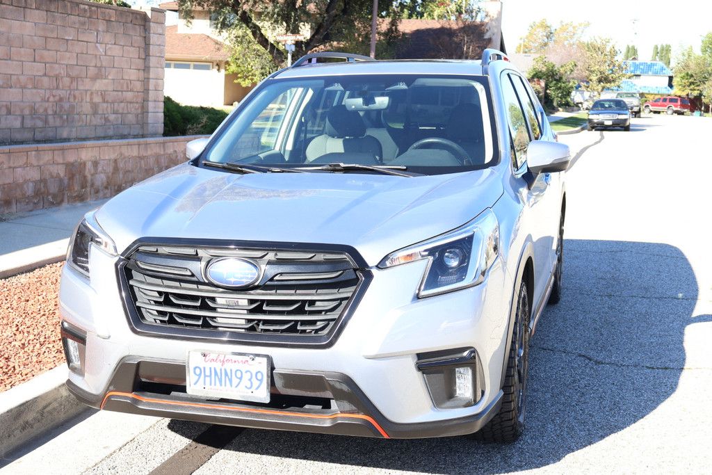 2023 Subaru Forester Sport ES HK