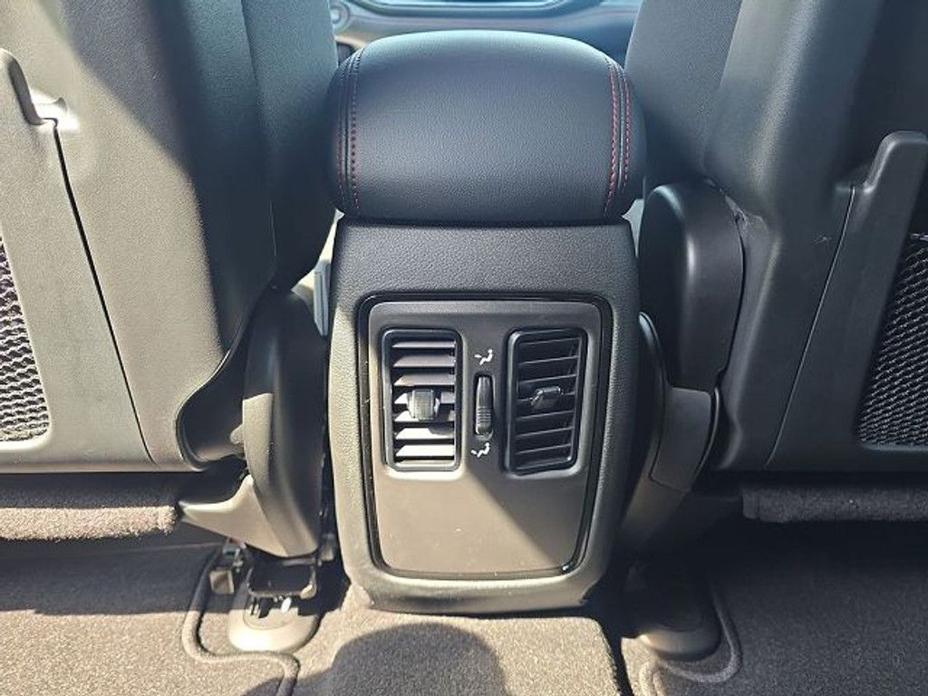 2025 DODGE Durango - photo 27