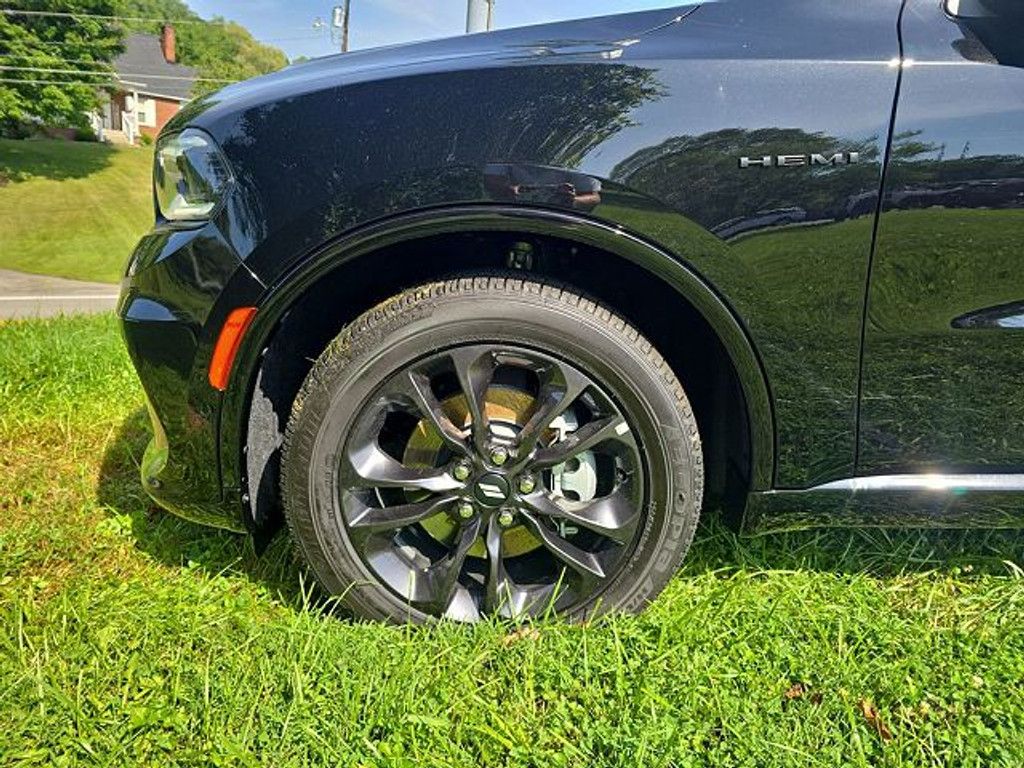 2025 DODGE Durango - photo 8