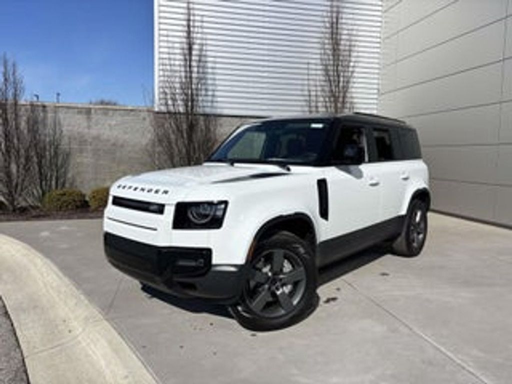 2024 LAND ROVER Defender 130 X-Dynamic SE for sale