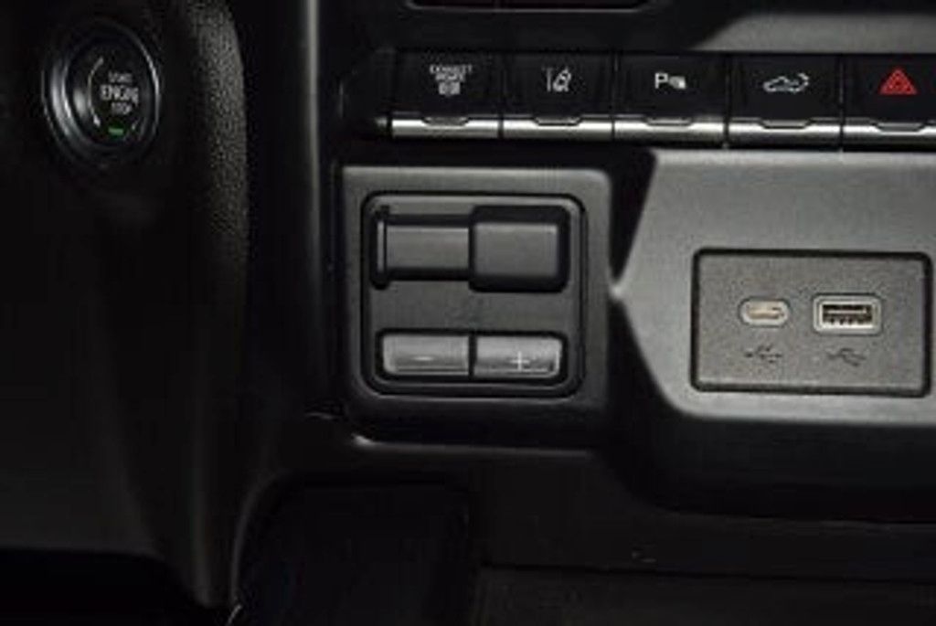 2018 GMC Sierra - photo 30