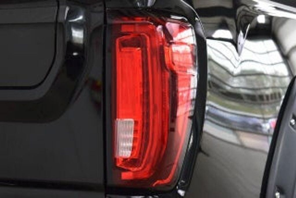 2018 GMC Sierra - photo 17