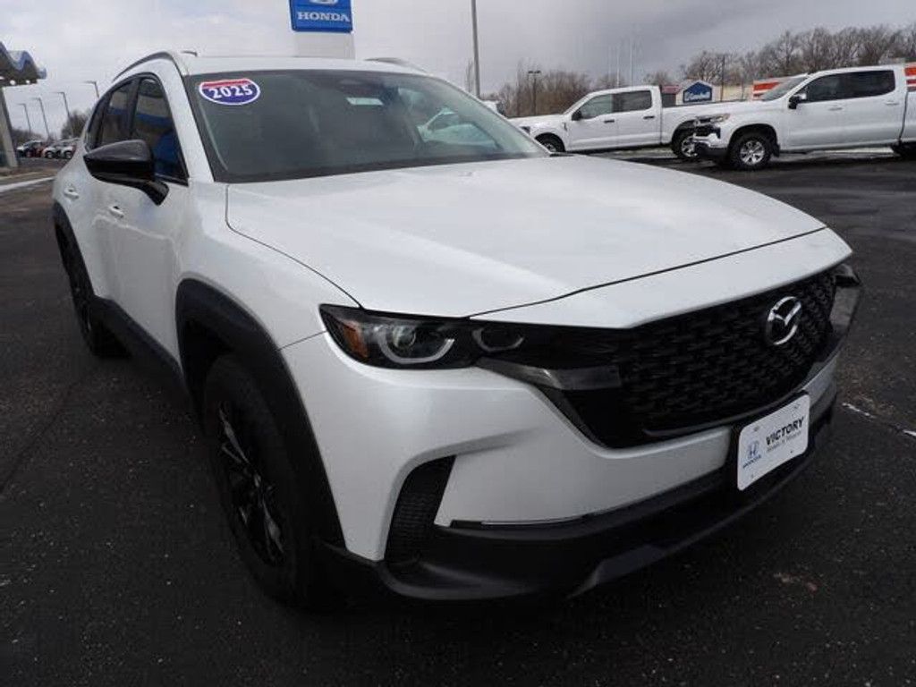 2025 Mazda CX-50 Premium