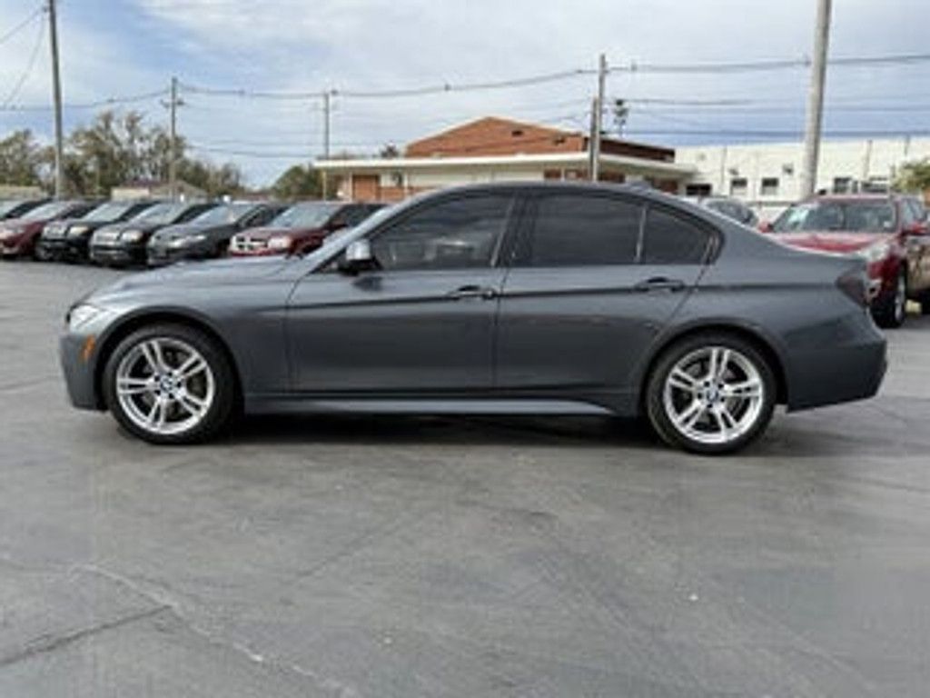 2013 BMW 328i - photo 2
