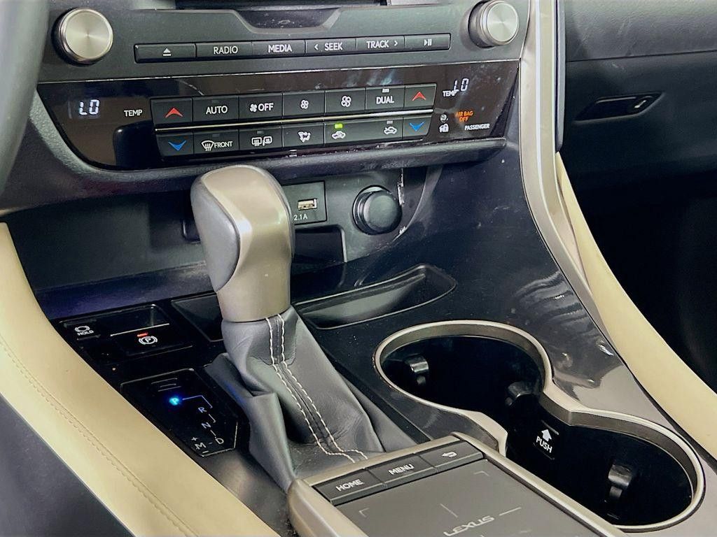 2021 LEXUS RX - photo 15