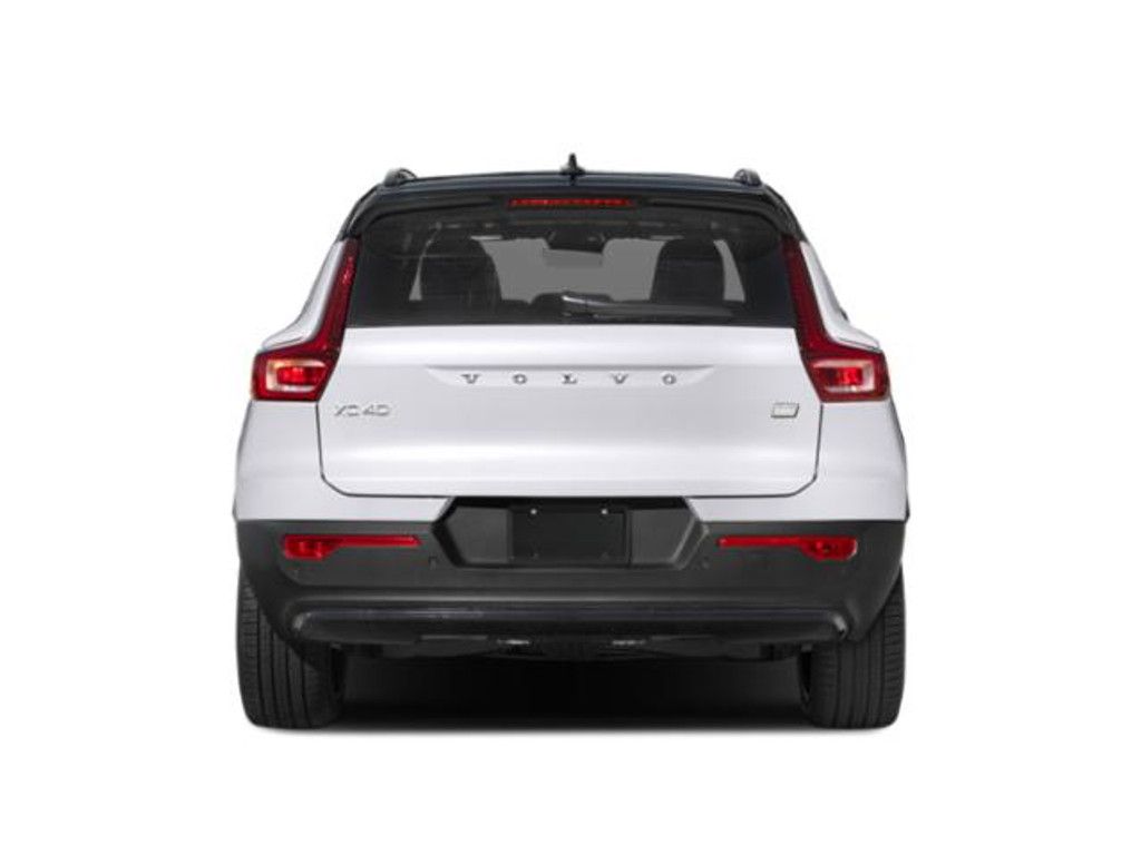 2023 VOLVO XC40 - photo 5