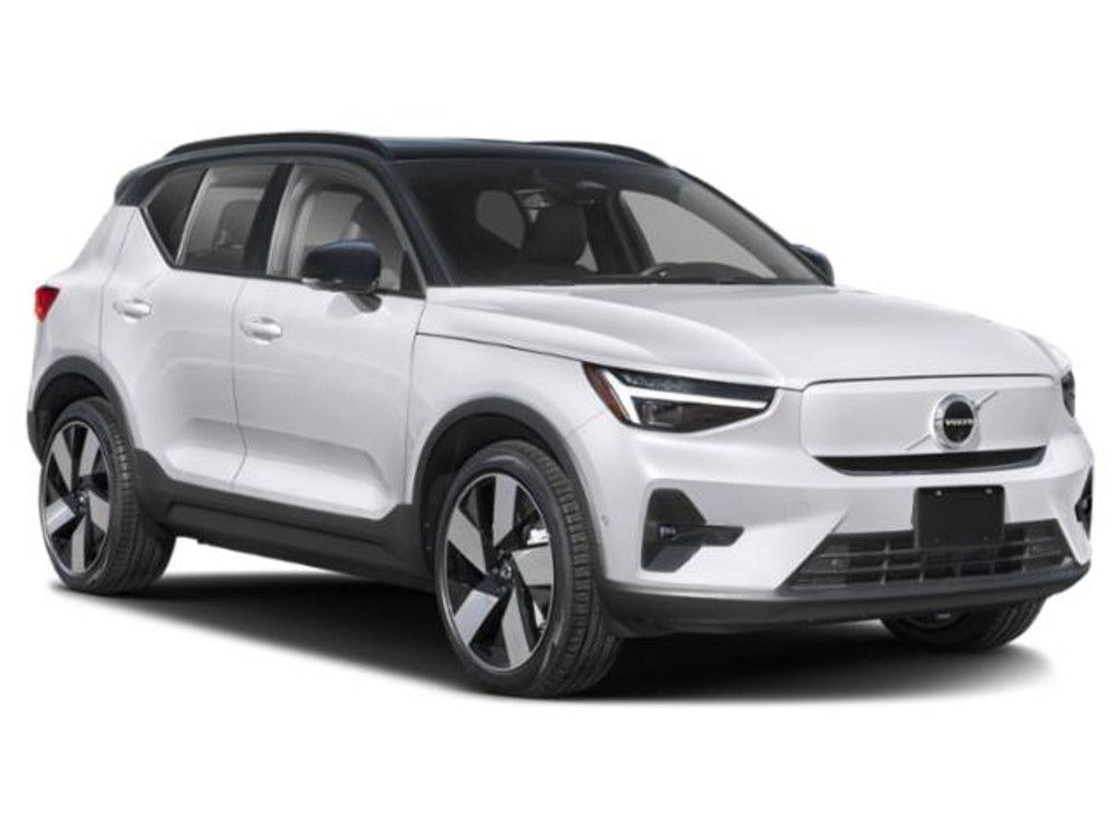 2023 VOLVO XC40 - photo 6