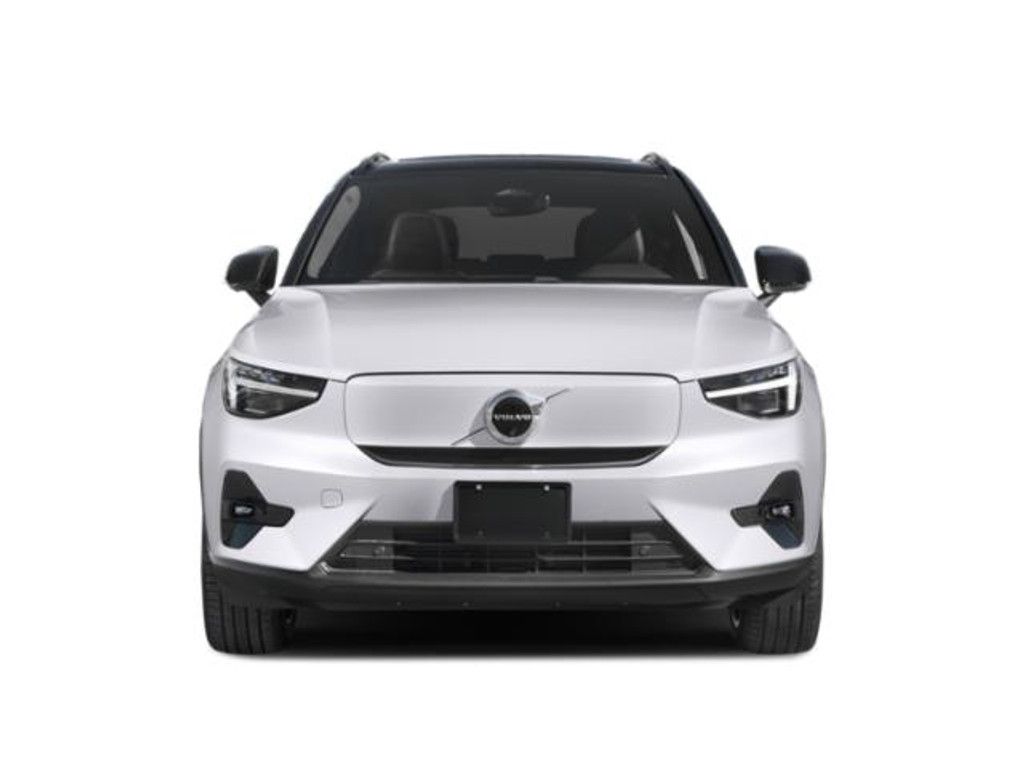 2023 VOLVO XC40 - photo 4