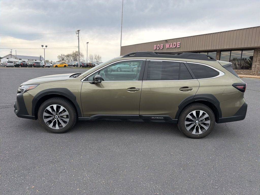 2025 SUBARU Outback - photo 2