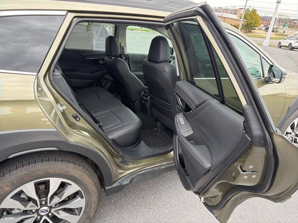 2025 SUBARU Outback - photo 19