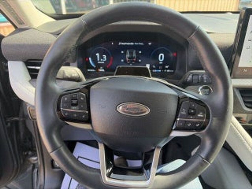 2026 FORD Explorer - photo 21