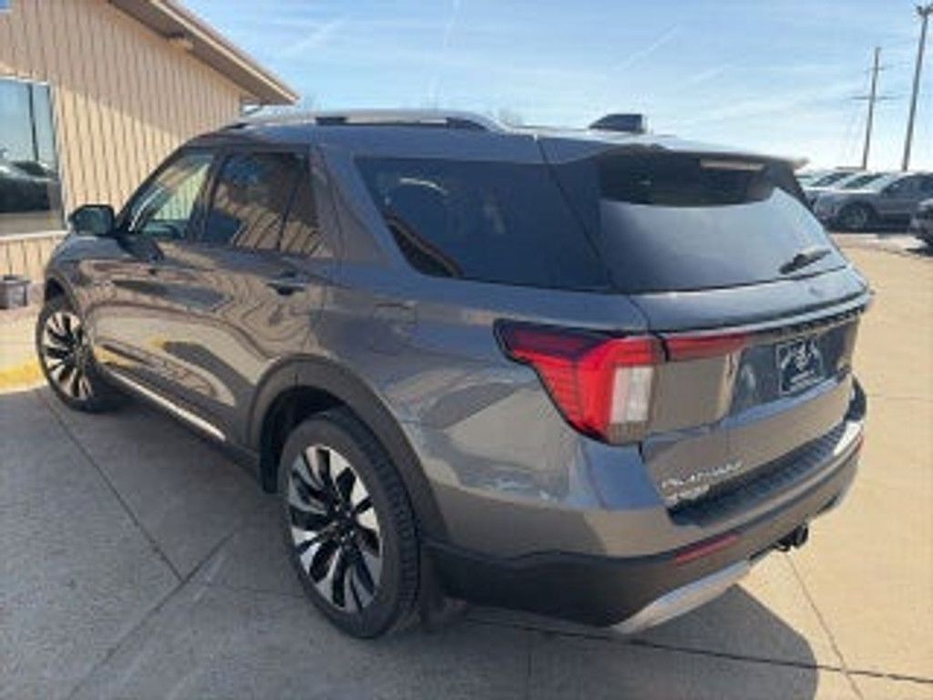 2026 FORD Explorer - photo 5