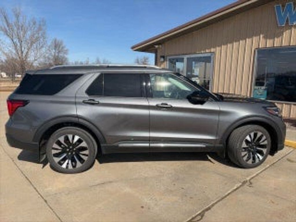 2026 FORD Explorer - photo 7
