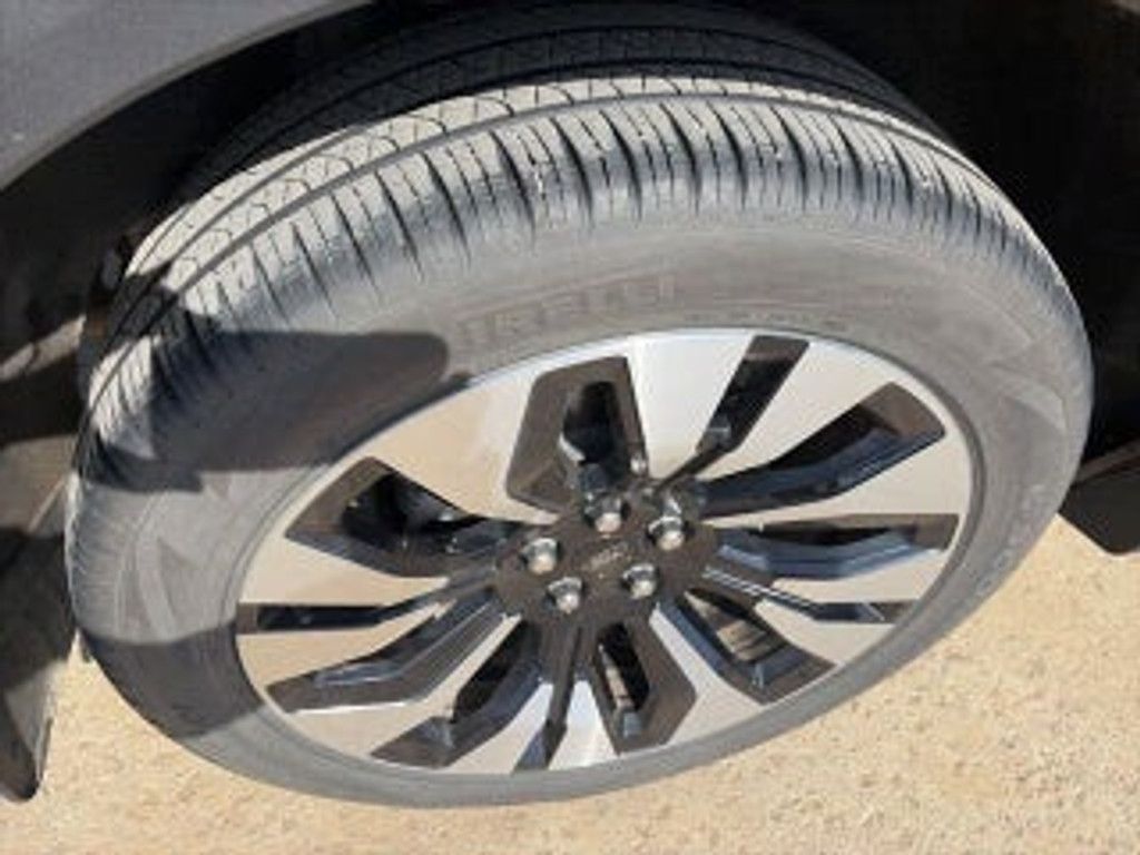 2026 FORD Explorer - photo 8