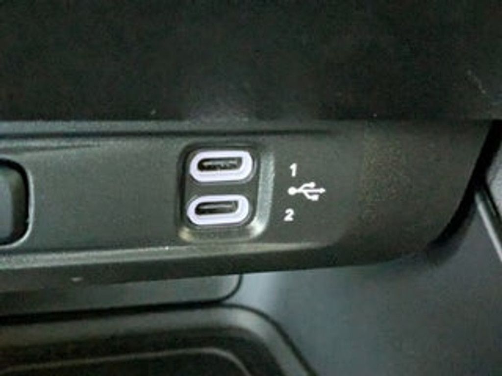 2026 DODGE Charger - photo 16