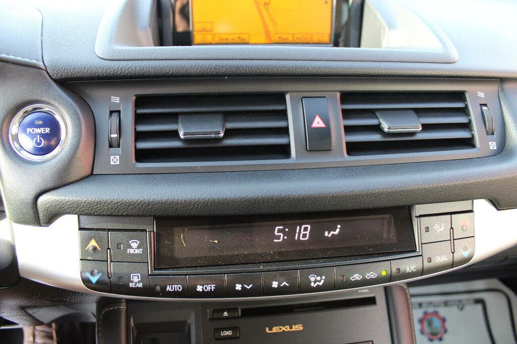 2012 LEXUS CT - photo 15