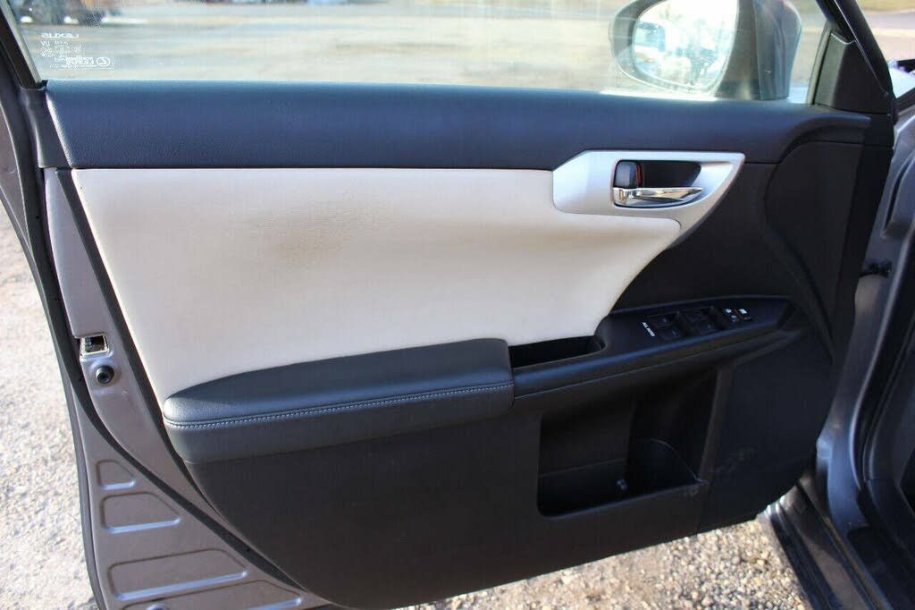 2012 LEXUS CT - photo 18