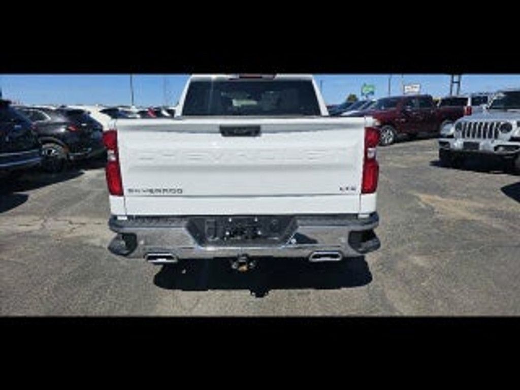 2024 CHEVROLET Silverado - photo 4