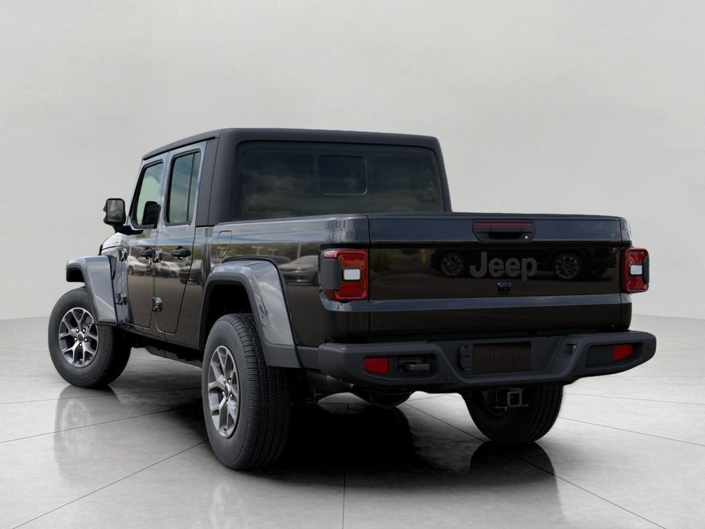 2026 JEEP Gladiator - photo 4