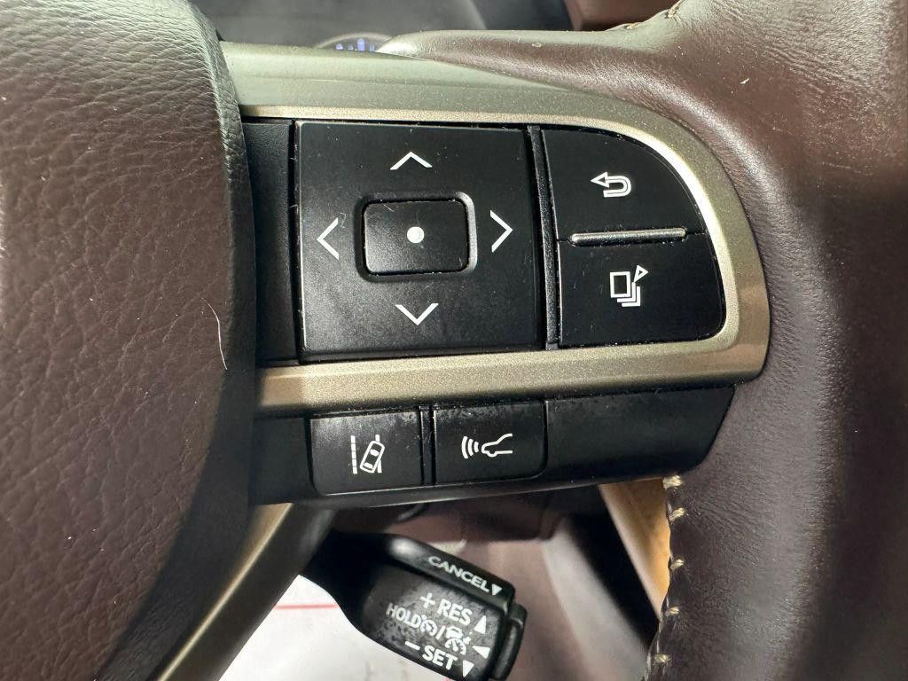 2016 LEXUS ES - photo 16