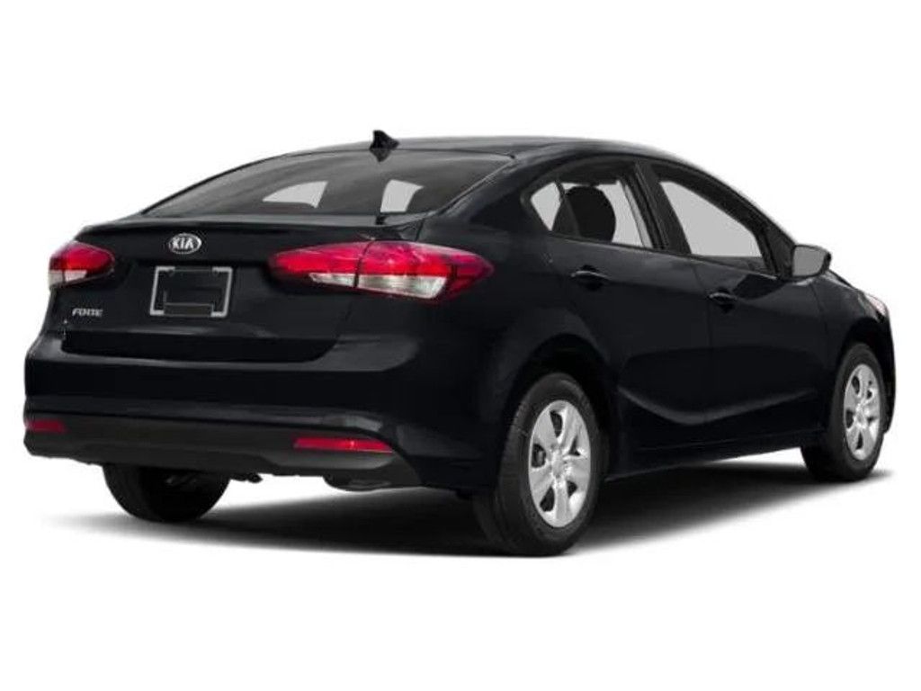 2018 KIA Forte - photo 5