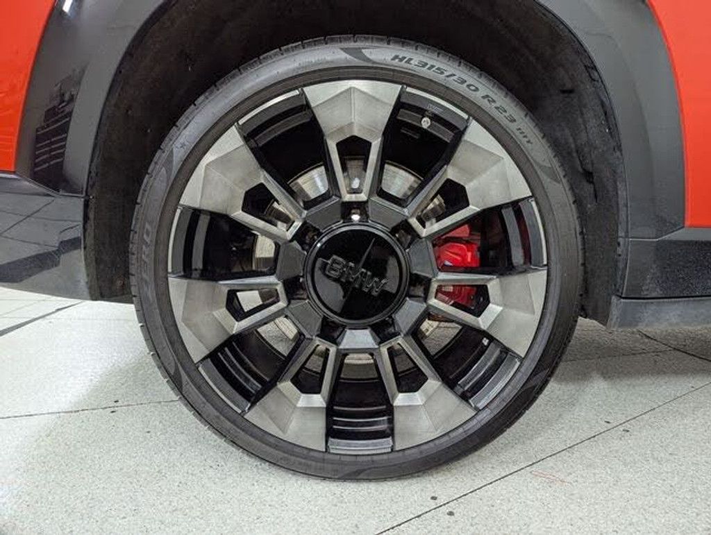 2023 BMW Xm - photo 23