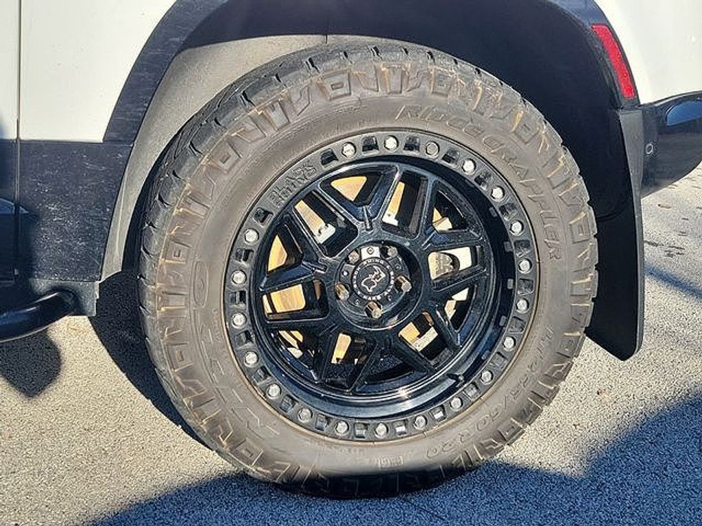 2023 LAND ROVER Defender - photo 10