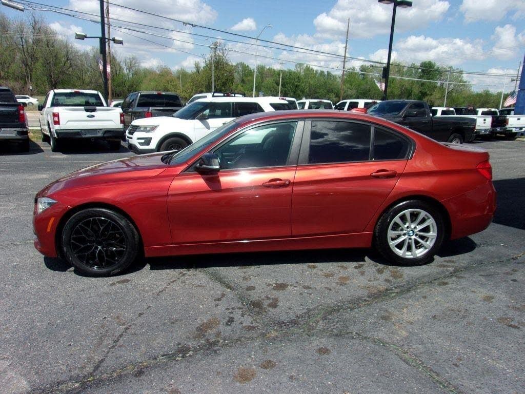 2018 BMW 320i - photo 2