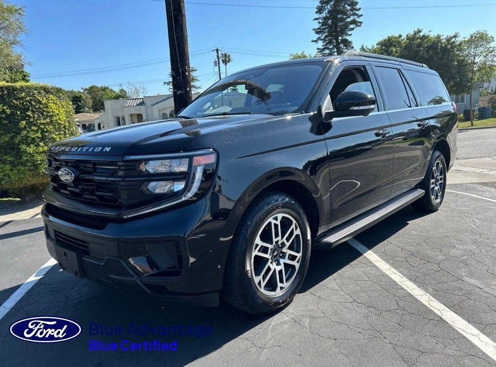 2025 Ford Expedition MAX Active
