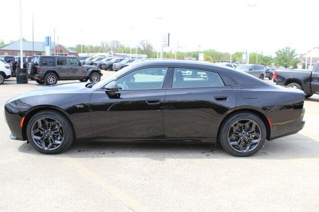 2026 DODGE Charger - photo 2