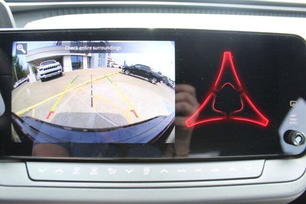 2026 DODGE Charger - photo 19