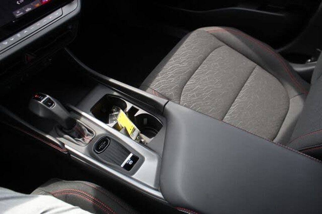 2026 DODGE Charger - photo 21