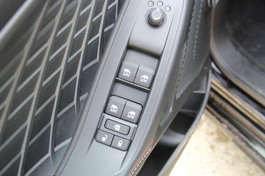 2026 DODGE Charger - photo 11