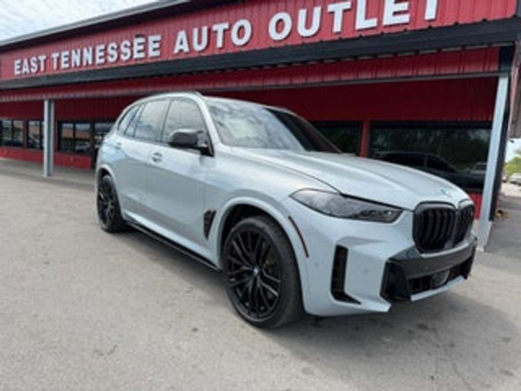 2025 BMW X5 M60I
