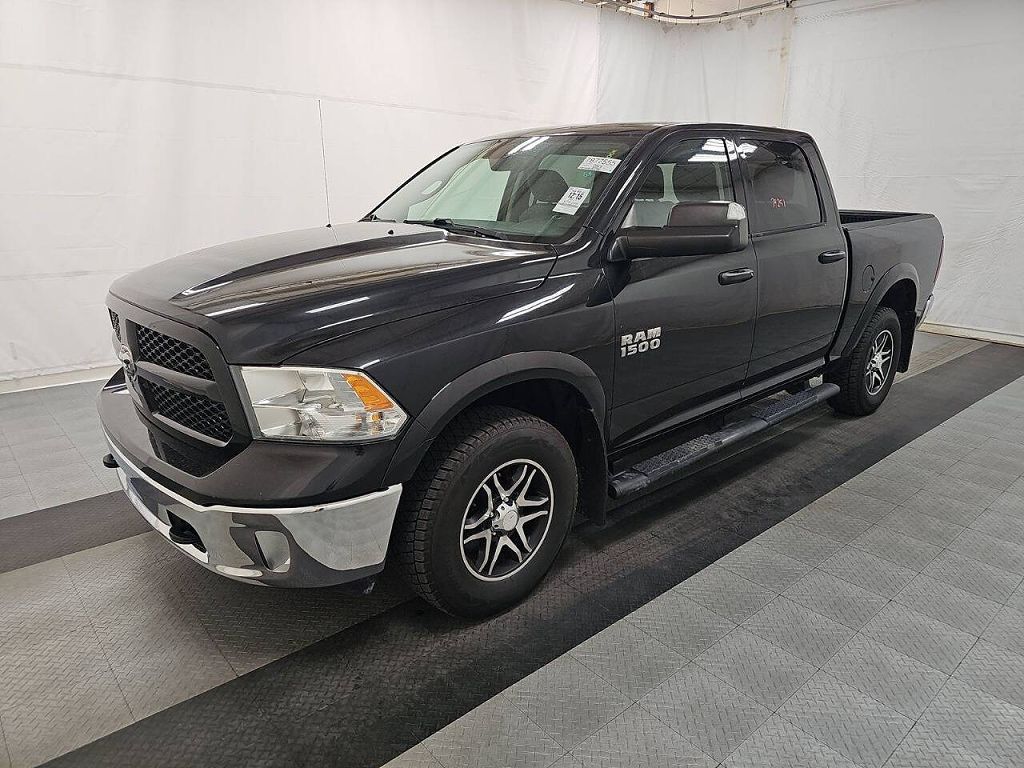 2017 Ram 1500 SLT