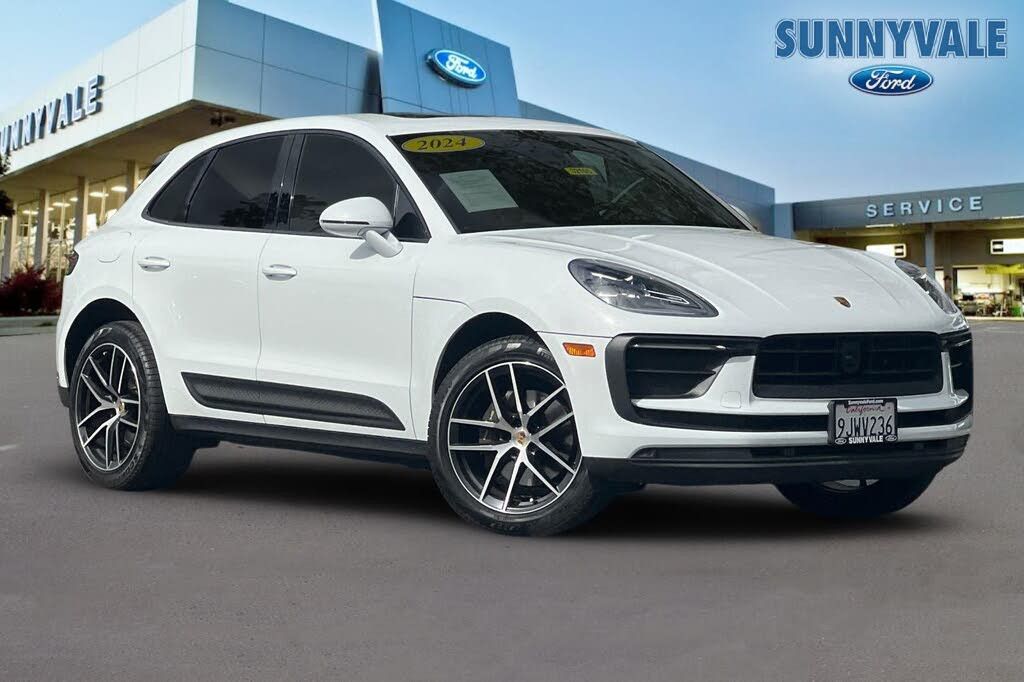 2024 Porsche Macan T