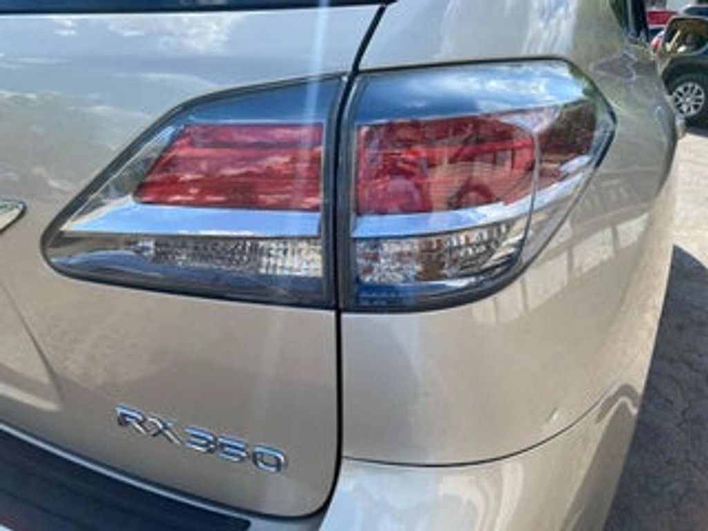 2013 LEXUS RX - photo 24