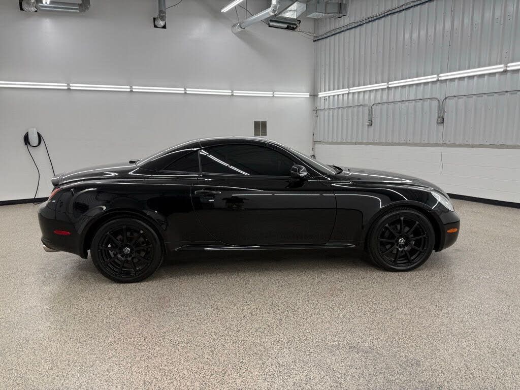 2003 LEXUS SC - photo 2