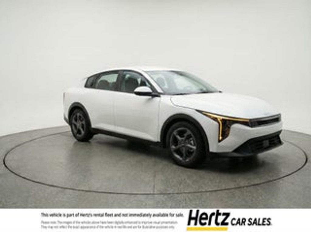 2025 Kia K4 LX LXS