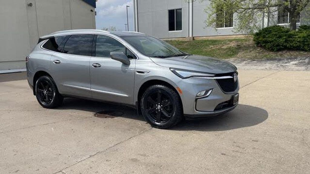 2023 BUICK Enclave - photo 2