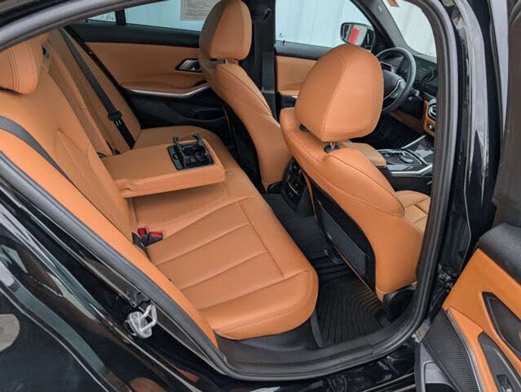 2023 BMW 330e - photo 31