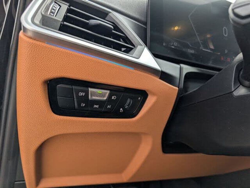 2023 BMW 330e - photo 12