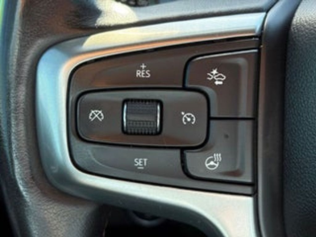 2023 CHEVROLET Silverado - photo 22