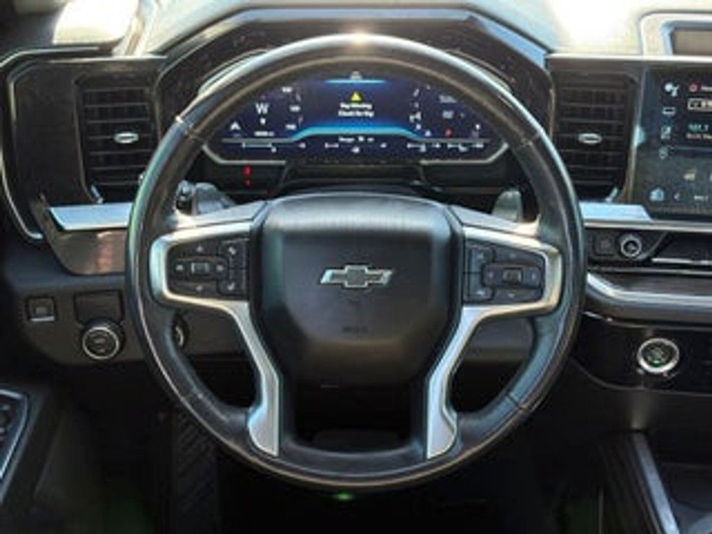 2023 CHEVROLET Silverado - photo 30