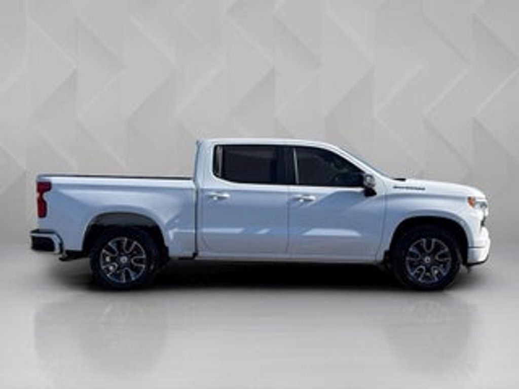 2023 CHEVROLET Silverado - photo 4