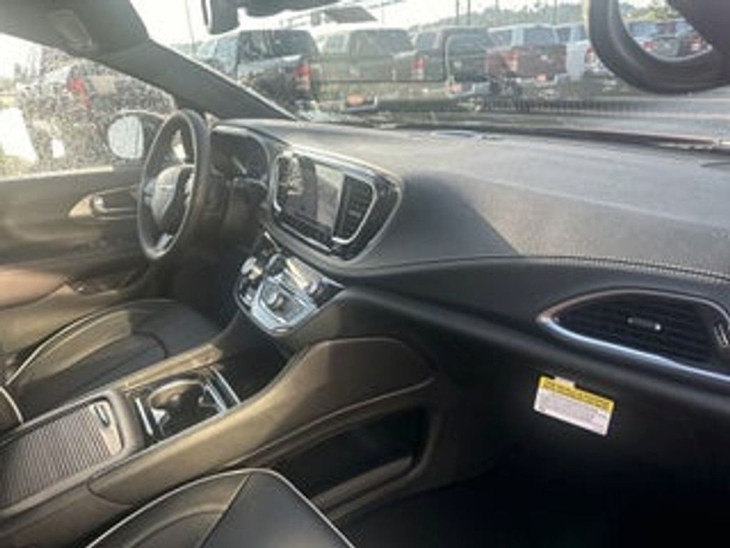 2024 LEXUS RX - photo 28