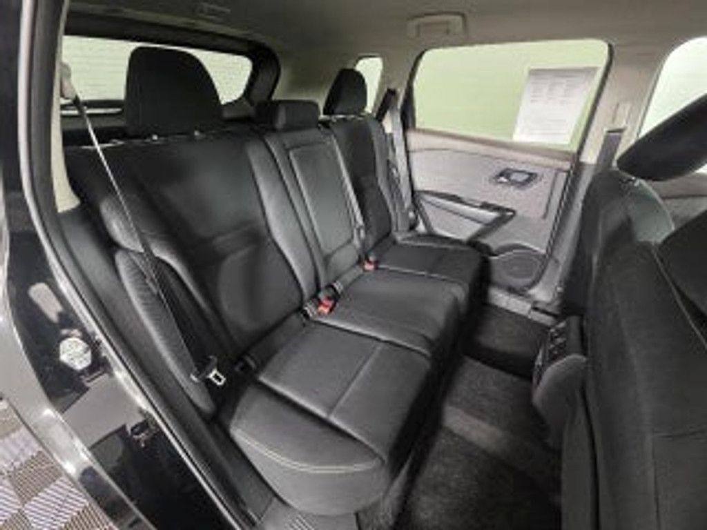 2025 DODGE Durango - photo 17